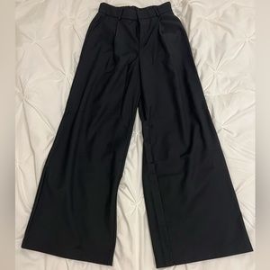 Commense pants- never worn!